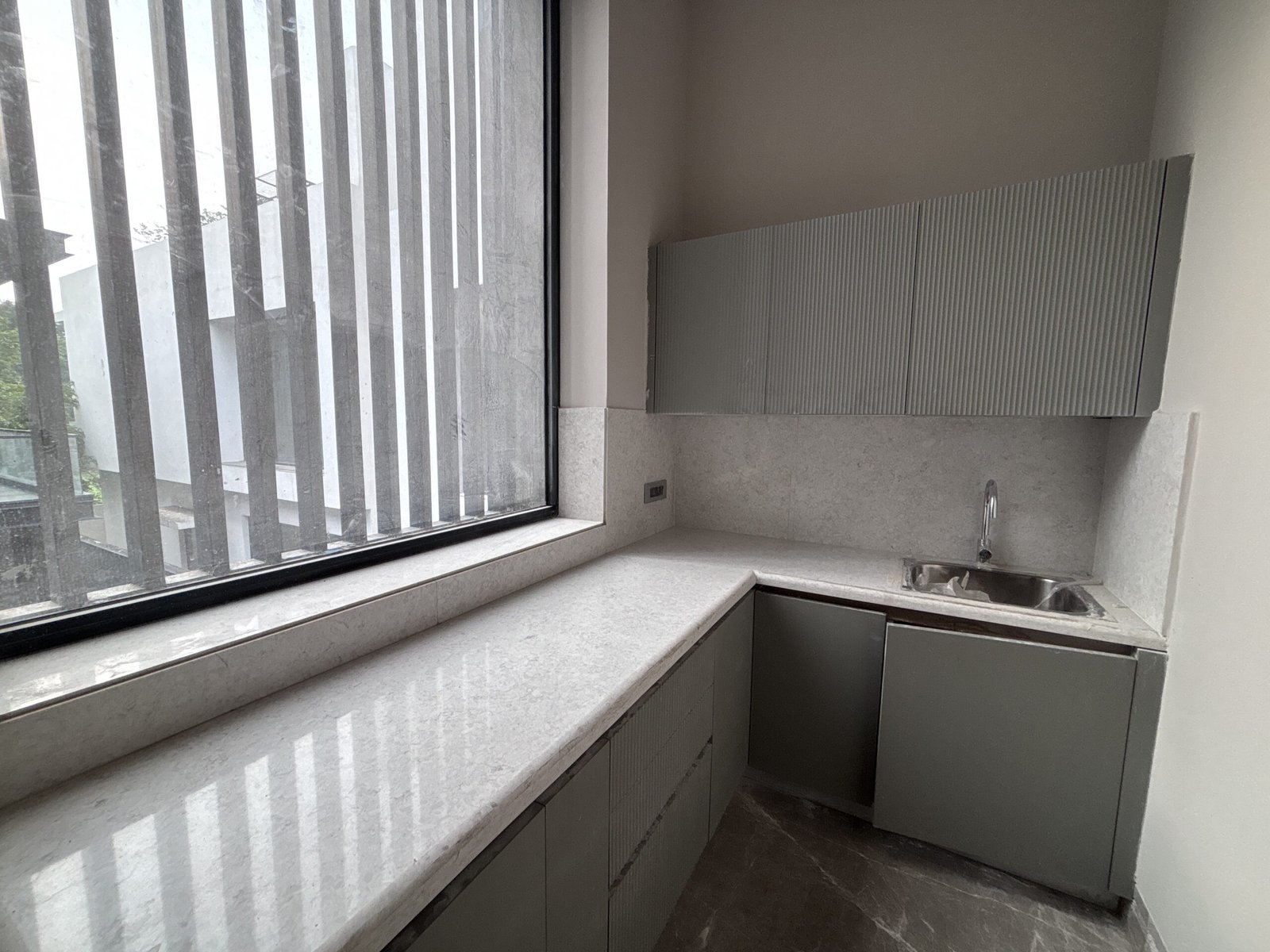 Builder Floor Interior